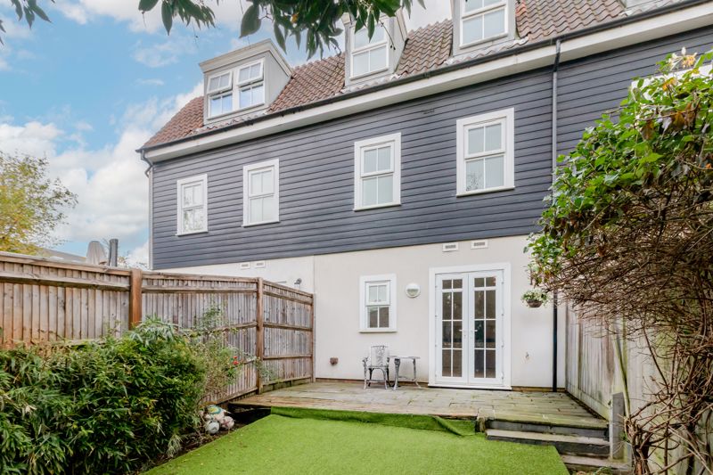 IVY GATE- click for photo gallery